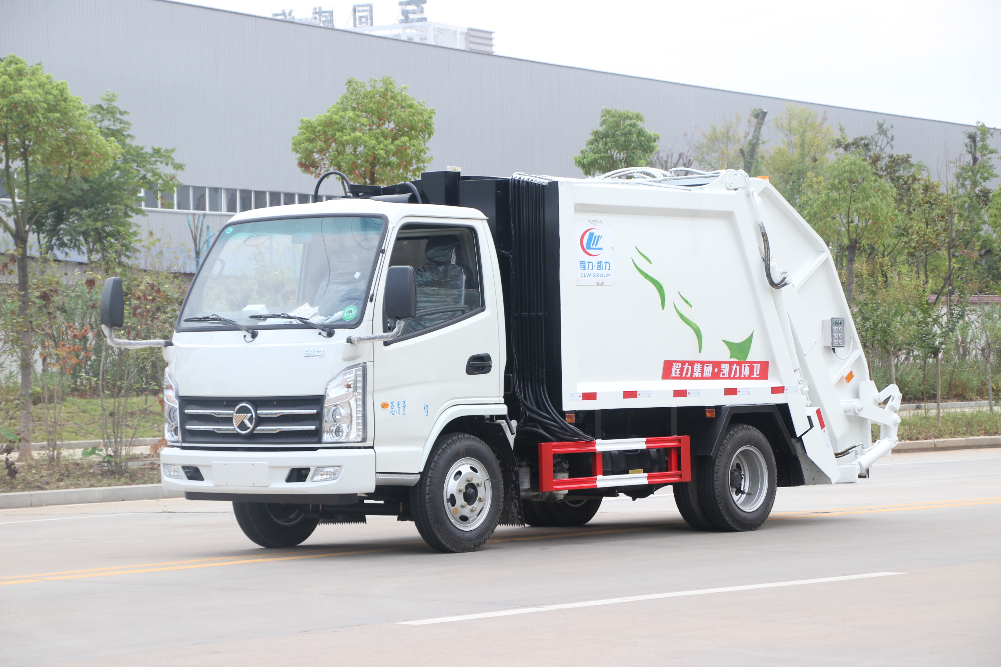 4方壓縮垃圾車