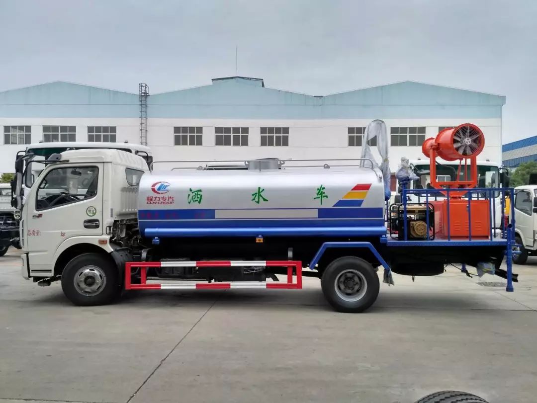 环卫车,洒水车,绿化喷洒车,喷雾洒水车,消毒车,东风洒水车,5吨喷雾车，多利卡喷雾车,雾炮车,喷雾车,程力洒水车,厂家直销:18771329166