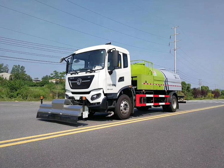 路面清洗新護車