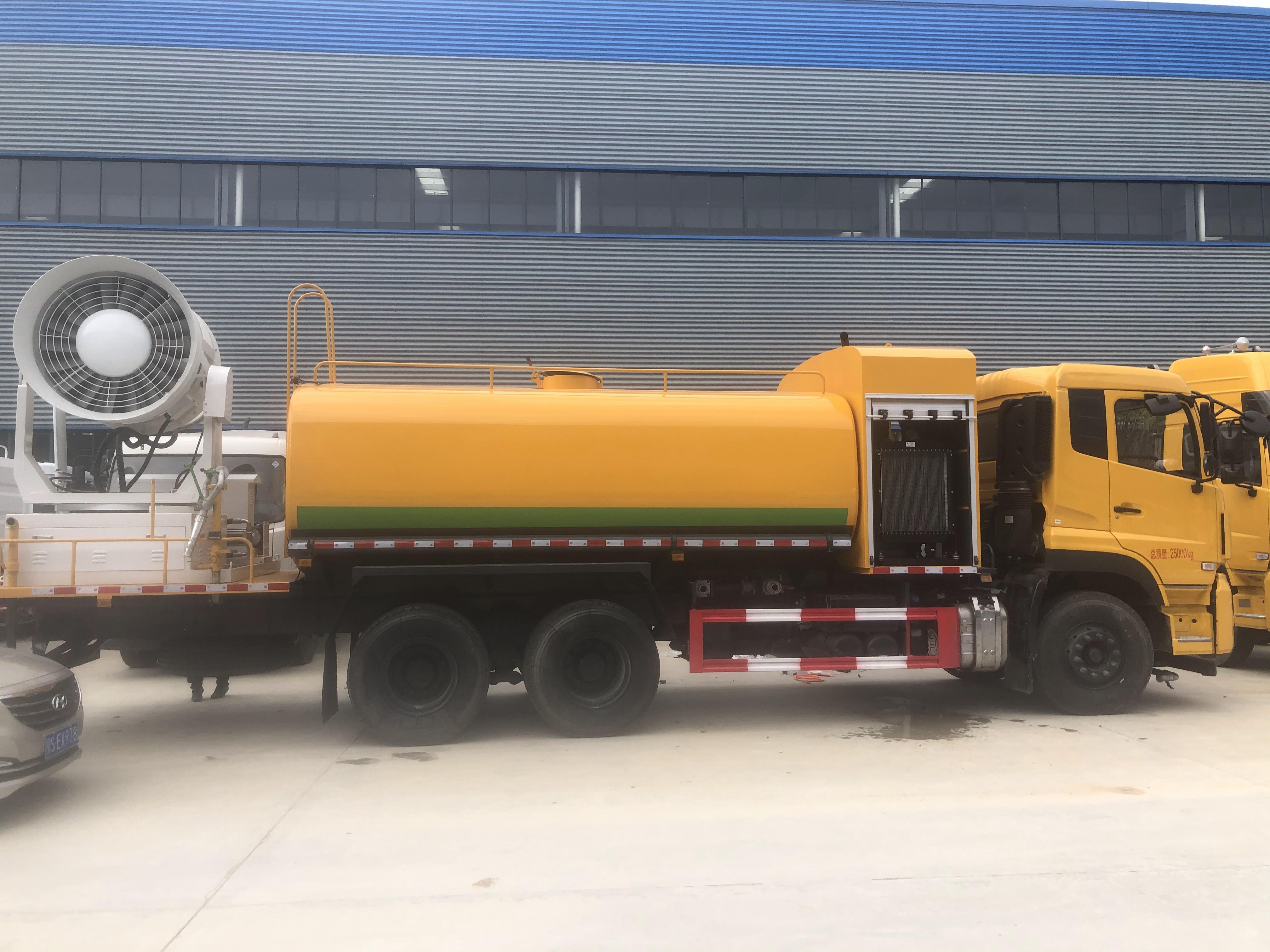 天龍抑塵車..