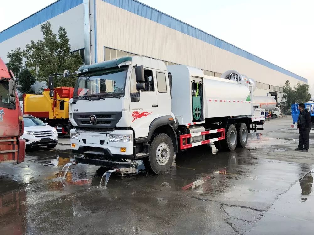 重汽灑水車,重汽霧炮車,重汽噴霧車,重汽抑塵車，斯太爾霧炮車,斯太爾抑塵車,廠家直銷:18771329166