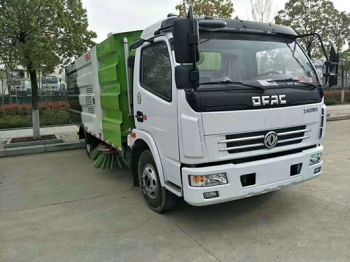 掃路車圖片