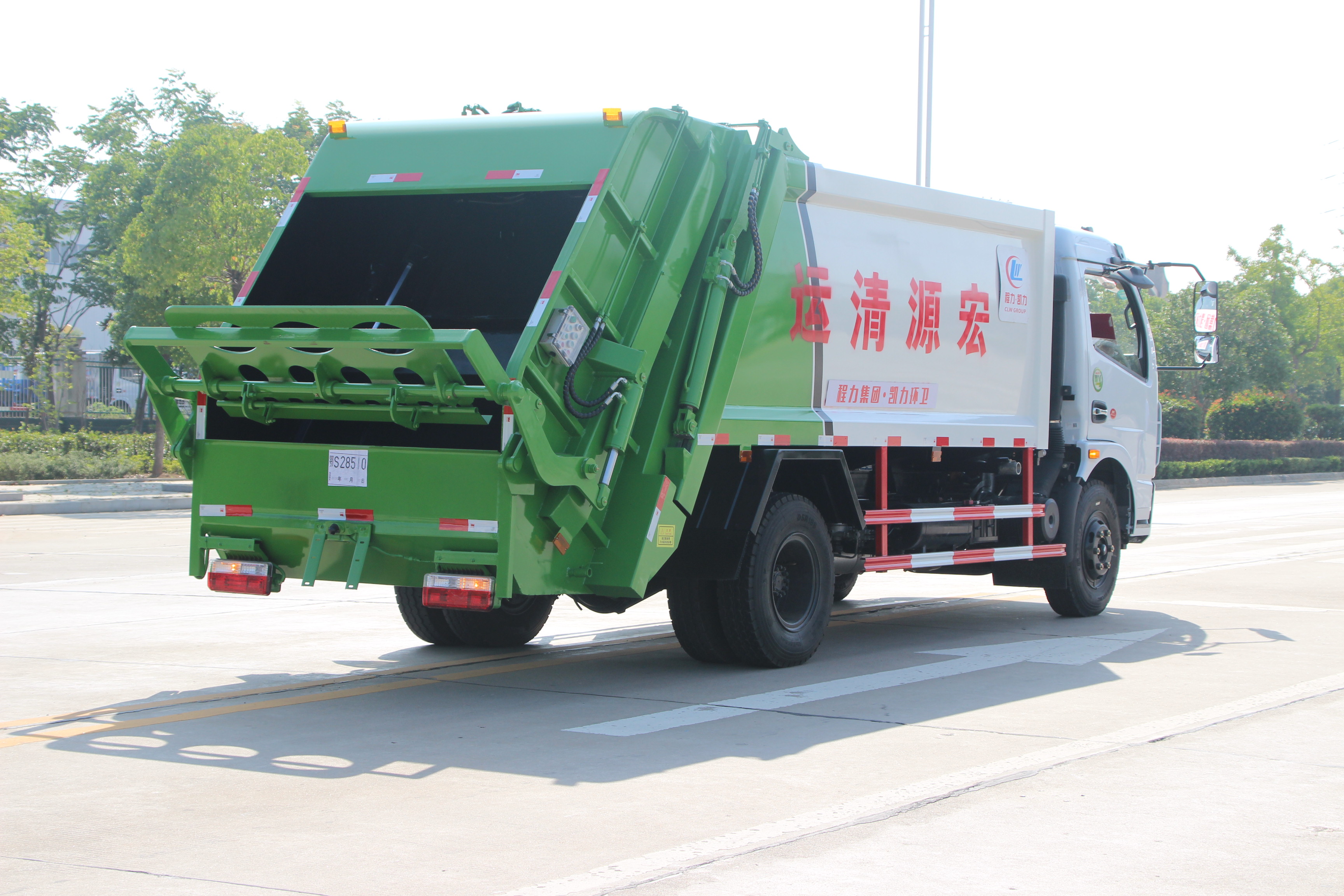 東風(fēng)多利卡6方壓縮垃圾車
