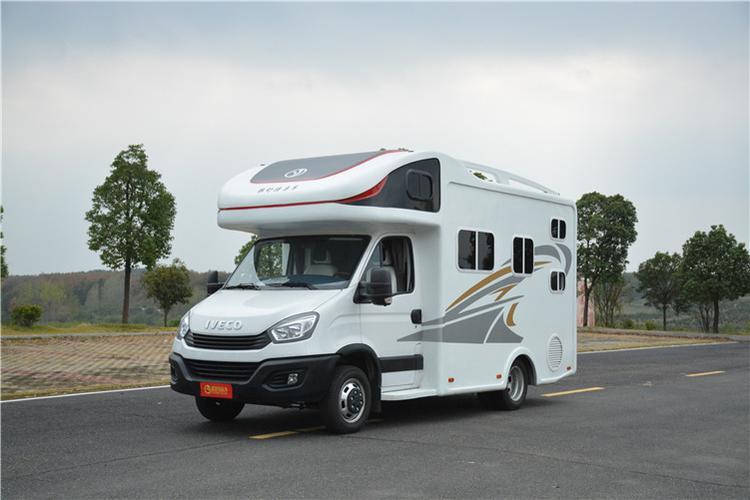 依維柯C型房車廠家供應(yīng)