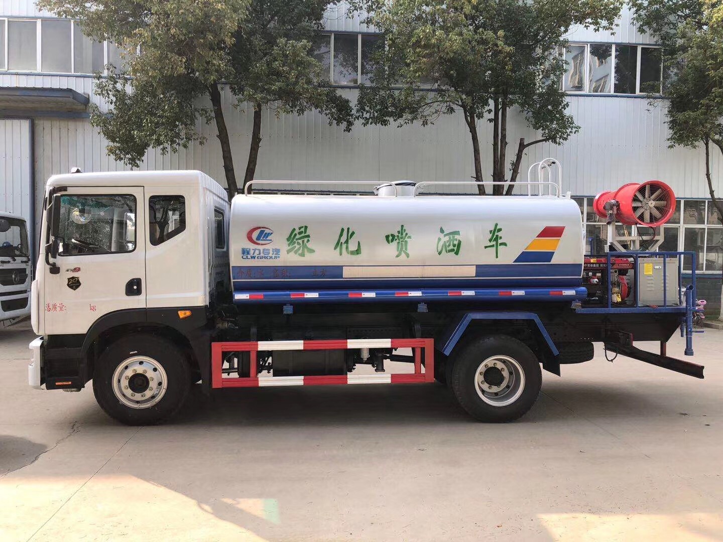 东风D9雾炮车