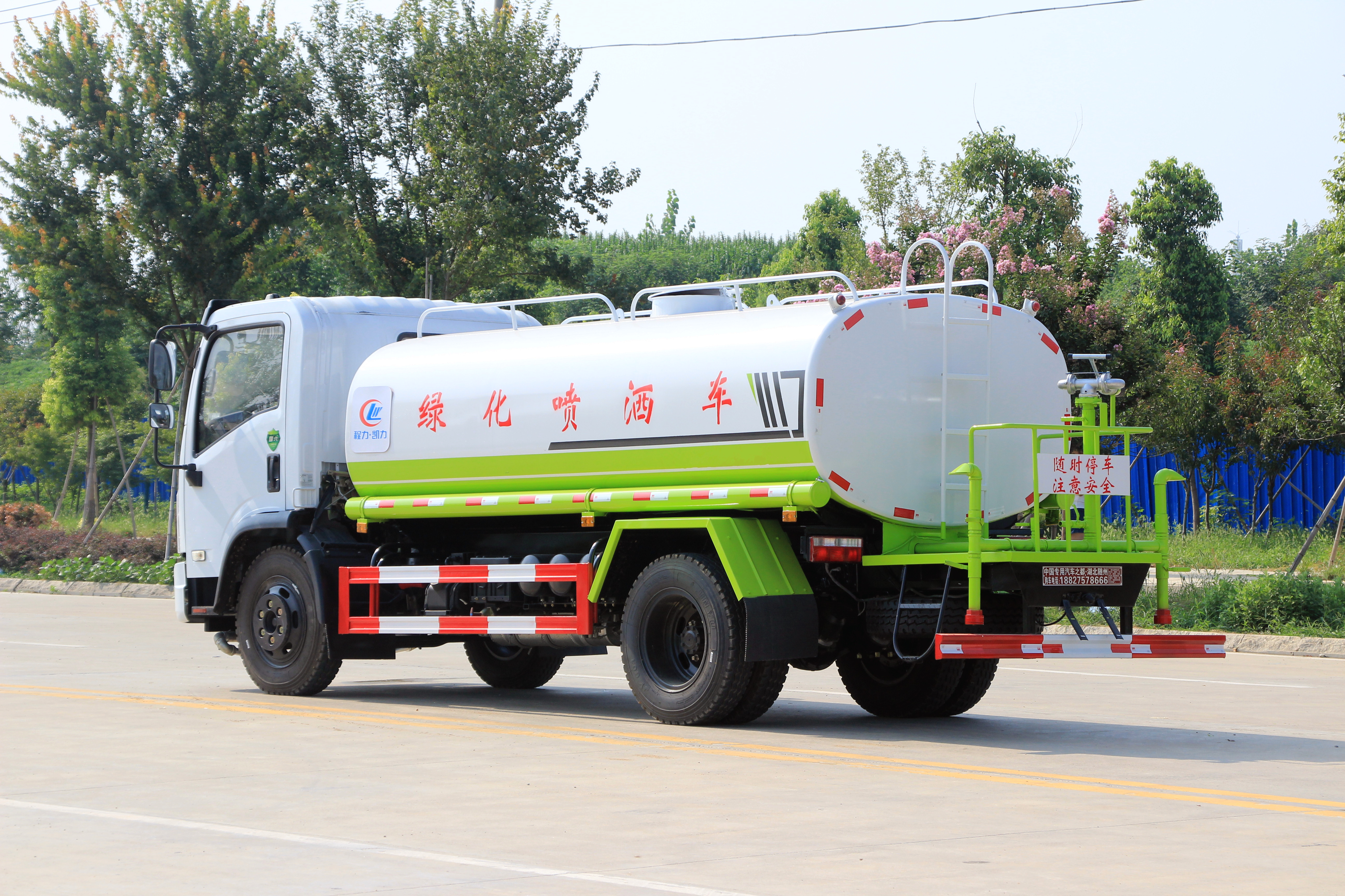 新款國(guó)六10方灑水車