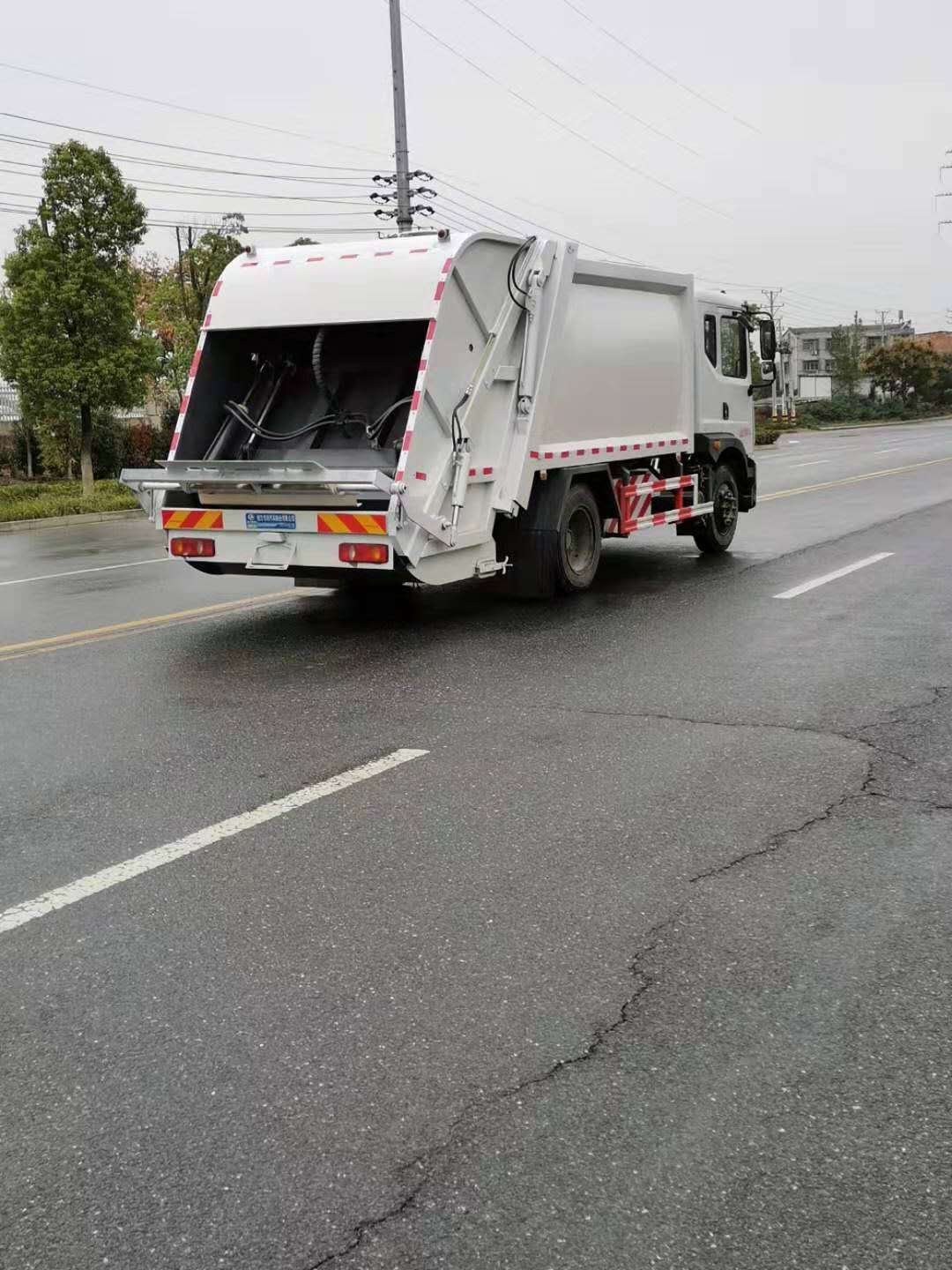 垃圾車(chē)圖片