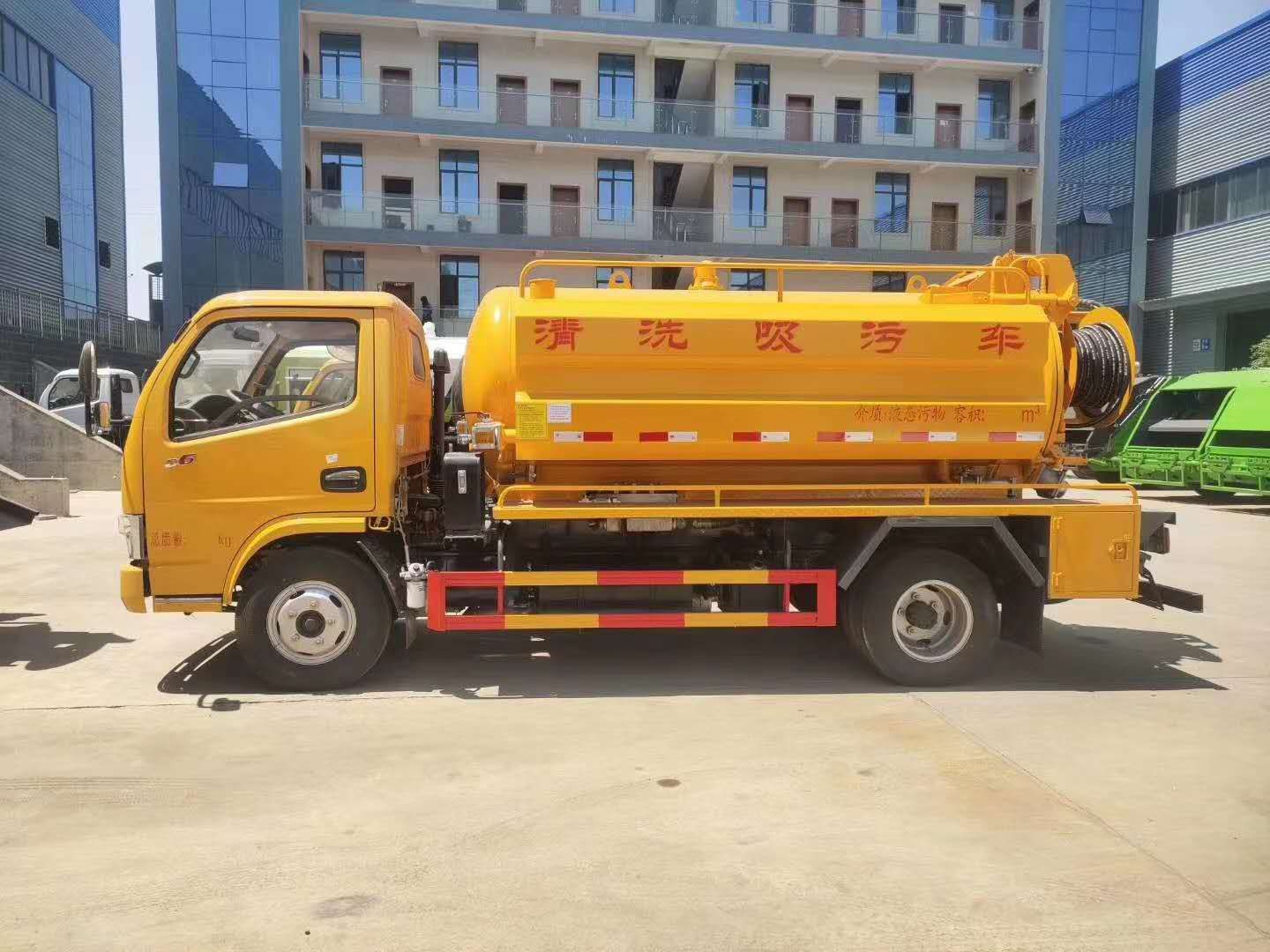 吸污車 東風(fēng)天錦清潔吸污車