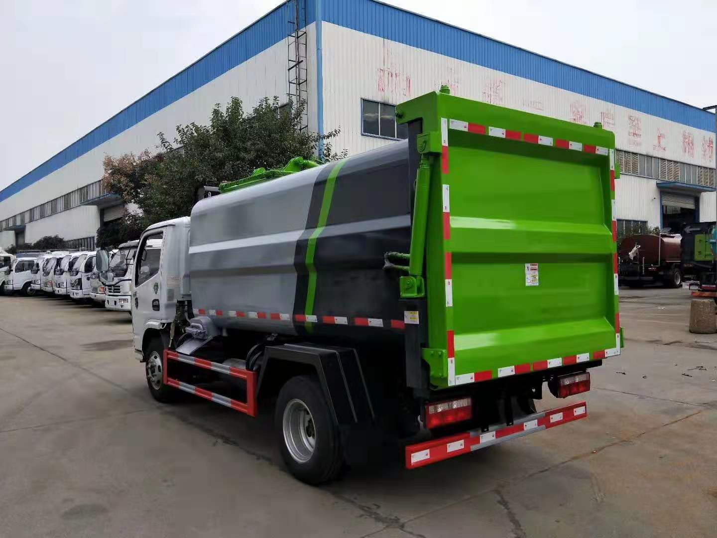 國六側(cè)裝掛桶壓縮垃圾車藍牌廠家定制