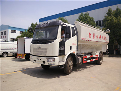 解放10噸散裝飼料運輸車