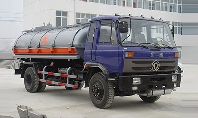 东风153化工液体运输车