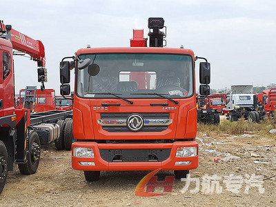 東風(fēng)D9長(zhǎng)興隨車(chē)吊 8噸隨車(chē)吊
