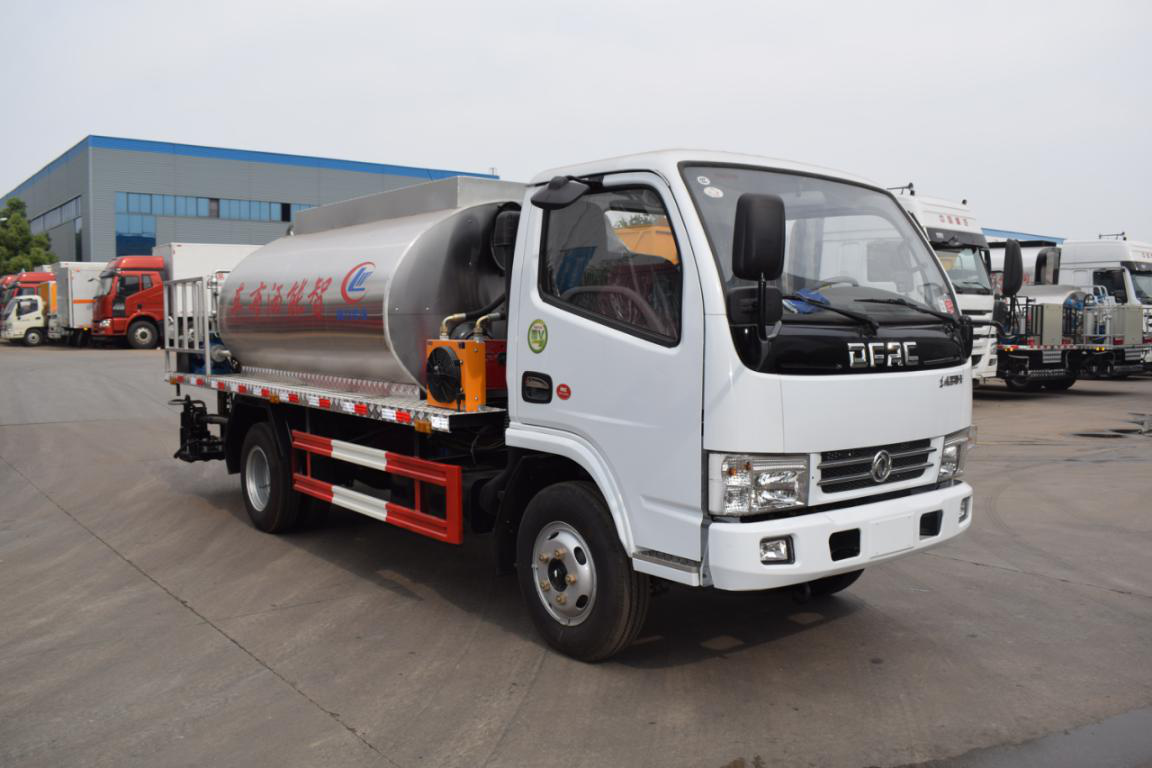 东风D6多利卡4方沥青撒布车（标准型）