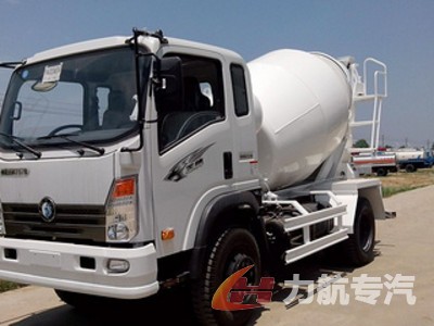 重汽王牌6方水泥攪拌車