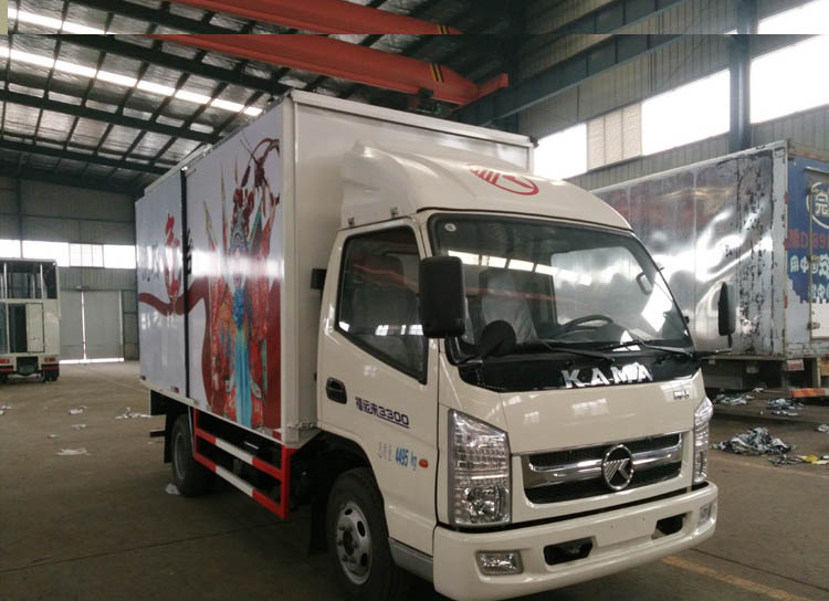 凯马舞台车