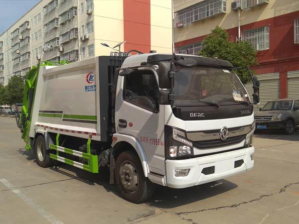 國(guó)六D7 8方精品壓縮車多少錢？東風(fēng)壓縮車在哪買
