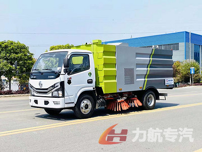 國六小多利卡5方掃路車