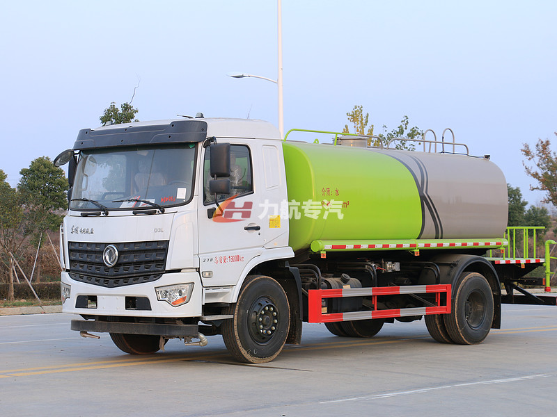 國六東風(fēng)12方灑水車圖片