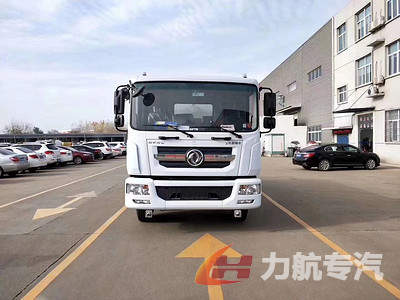 國六東風12方灑水車