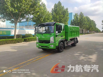国六时风蓝牌自卸垃圾车