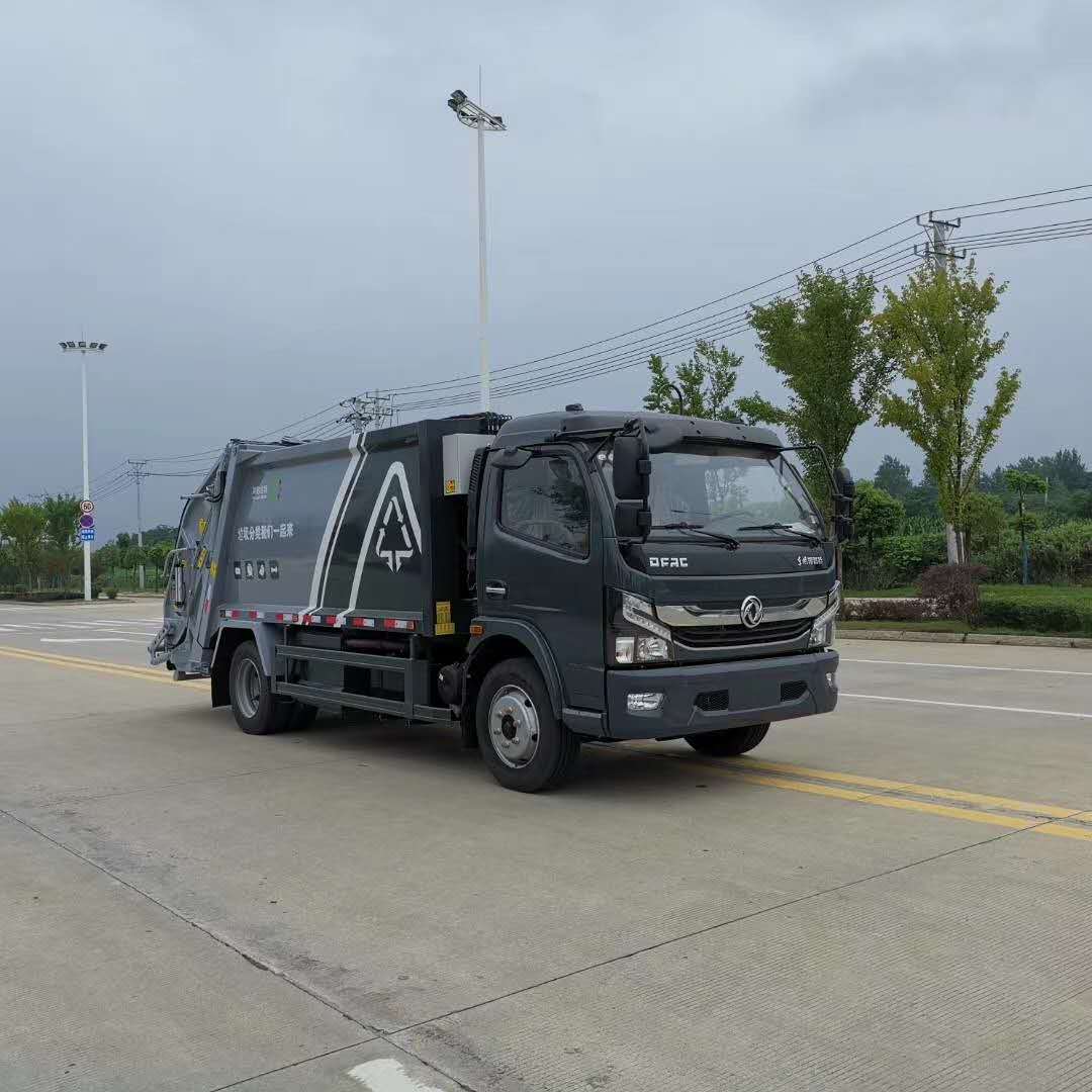 國六8方壓縮垃圾車定制款多少錢