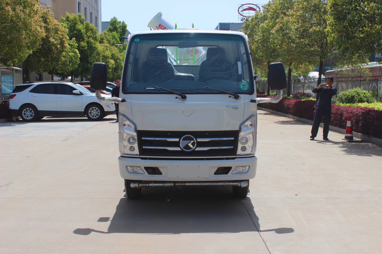 5方凱馬霧炮車廠家 (3)