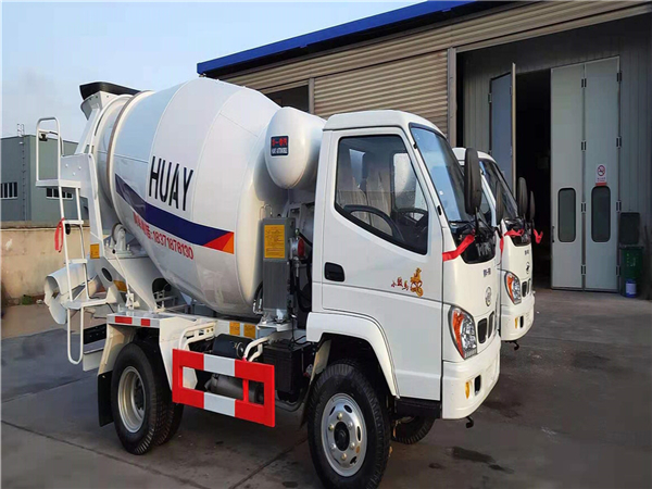 唐駿3方小型攪拌車生產(chǎn)廠家