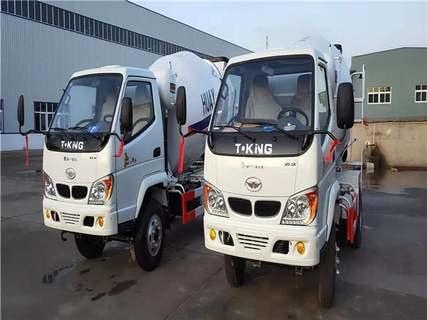 唐駿3方小型攪拌車生產(chǎn)廠家