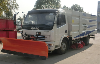 東風(fēng)多利卡9方洗掃車