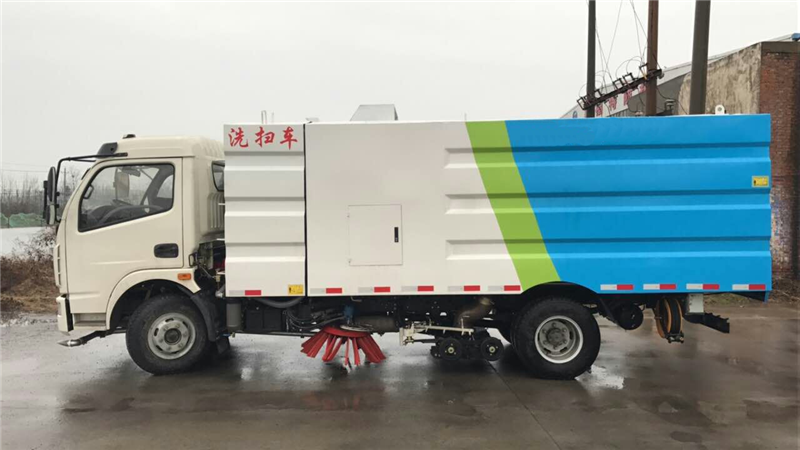 圖東風多利卡D7掃路車片3