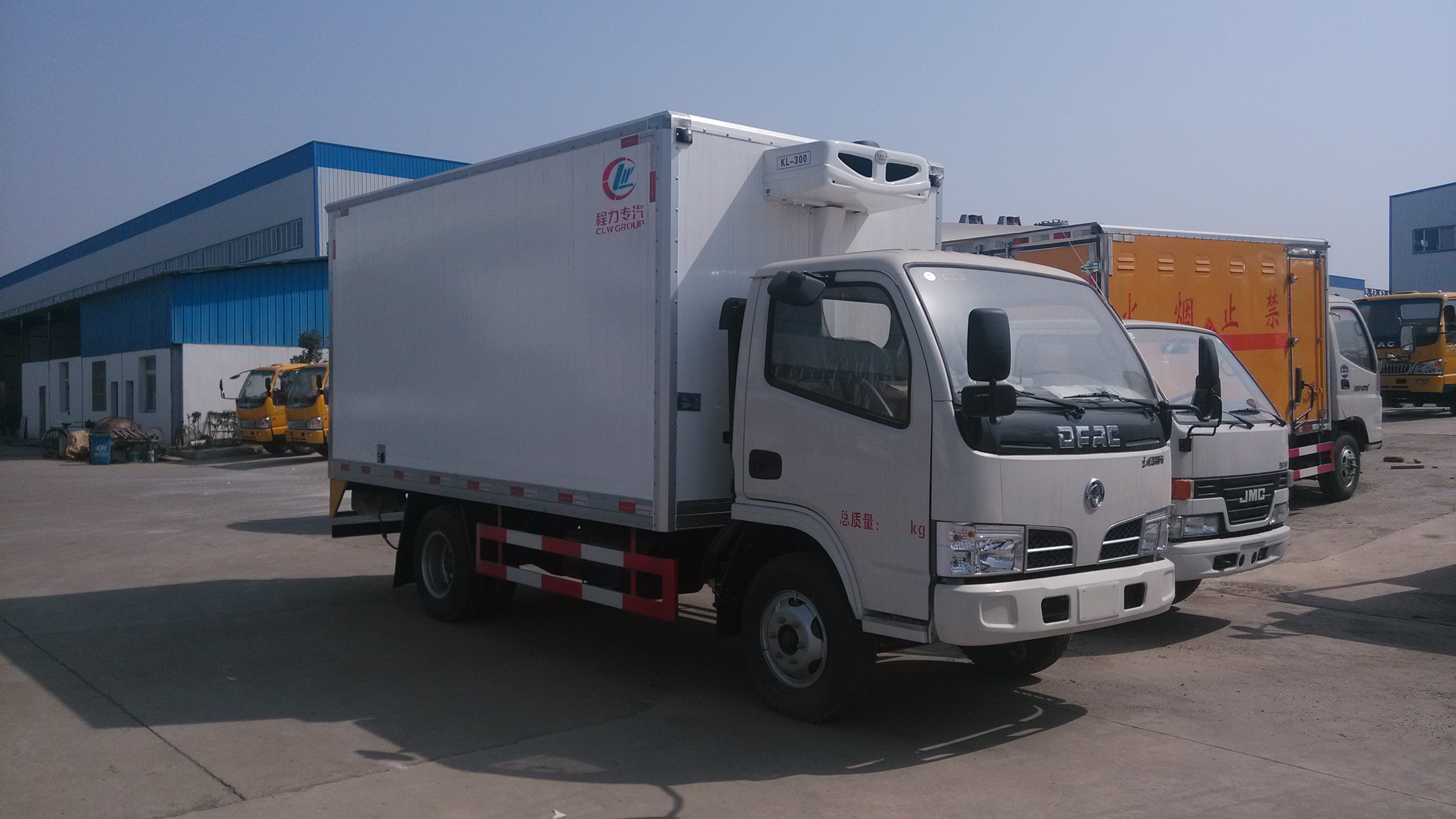 東風(fēng)多利卡冷藏車