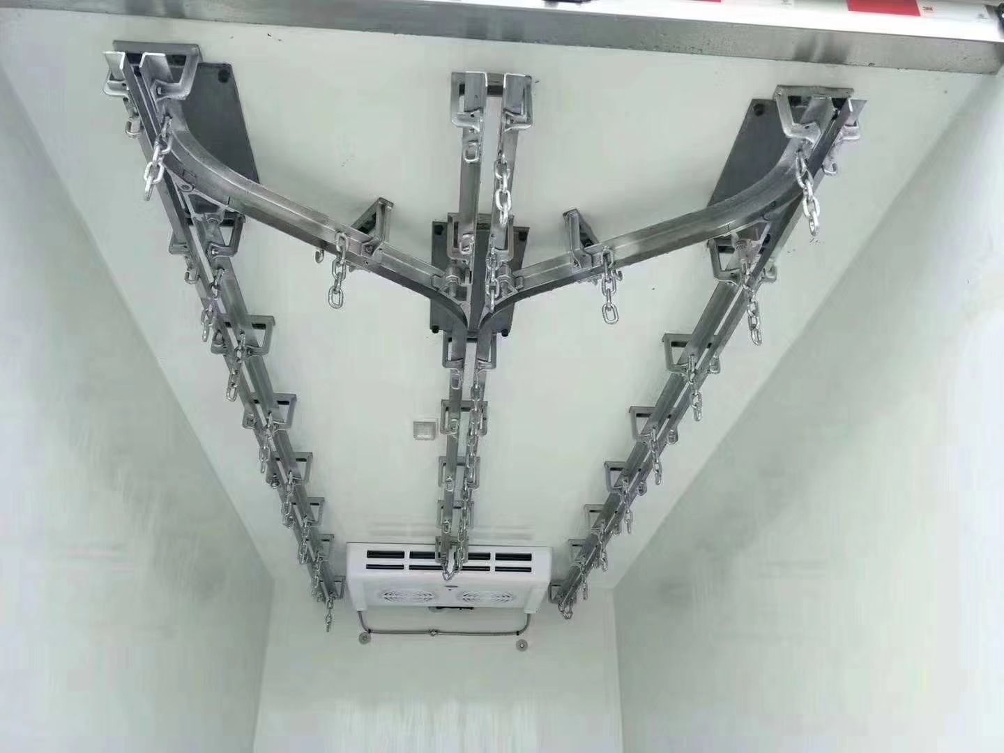 東風(fēng)多利卡冷藏車
