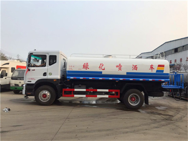 12噸霧炮灑水車(chē)榆林市廠家直銷(xiāo)報(bào)價(jià)多少錢(qián)