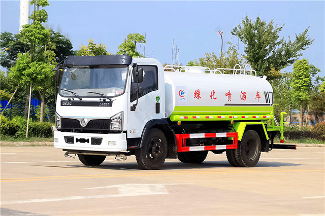 東風(fēng)福瑞卡國(guó)六灑水車圖片