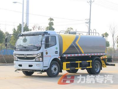 东风多利卡9方洒水车