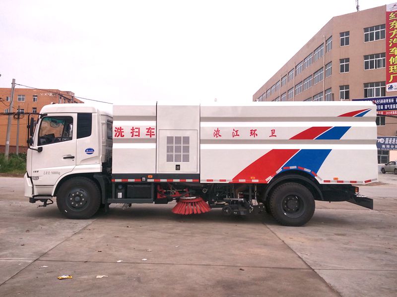 東風(fēng)天錦16方洗掃車詳細配置介紹報價