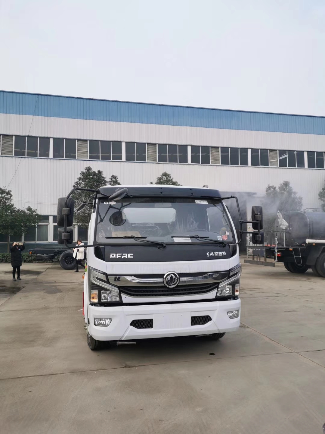 國六灑水車 便宜的且質(zhì)量好的國六凱普特灑水車在哪買