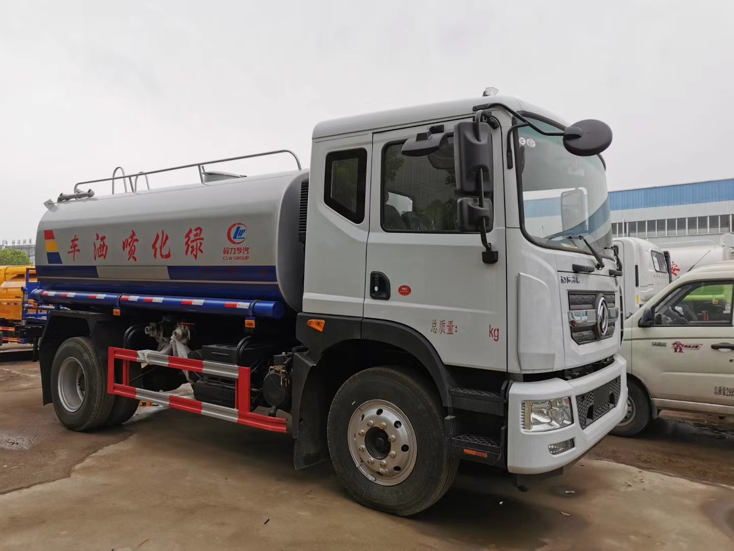 在哪里有賣灑水車？潤(rùn)捷公司