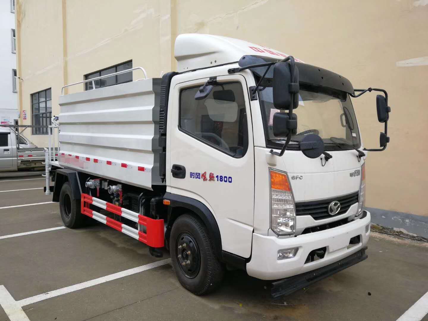 5噸藍牌時風抑塵車霧炮車 (1)