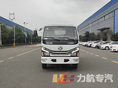 国六小多利卡挂桶垃圾车图片