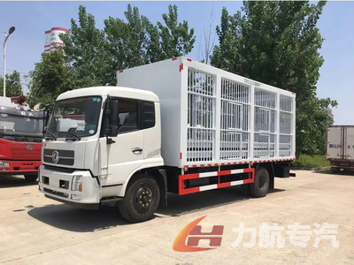 畜禽恒溫運(yùn)輸車(chē)圖片