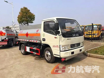 東風小多利卡2.15方藍牌加油車圖片