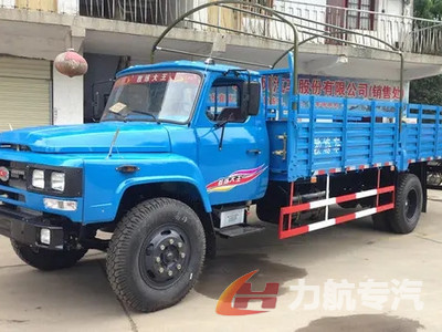 楚風(fēng)尖頭教練車圖片