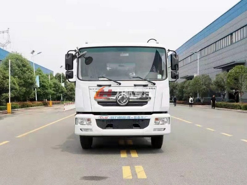 單橋最大17方東風D9壓縮垃圾車圖片