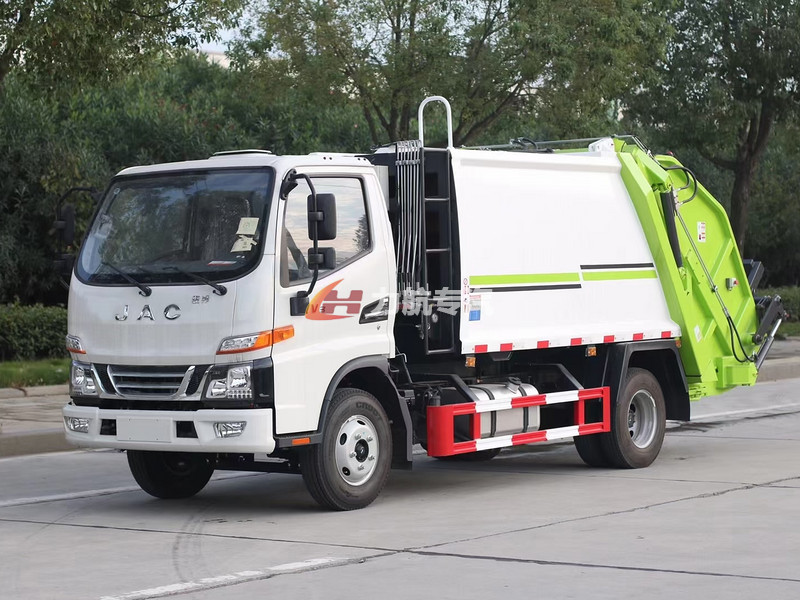國六江淮駿鈴V3垃圾車_6方壓縮垃圾車圖片